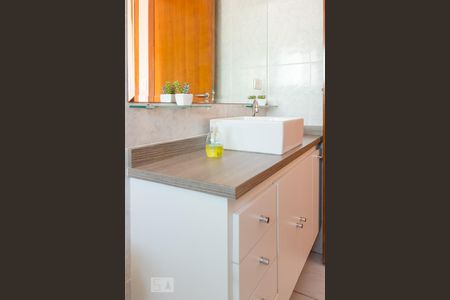 Apartamento à venda com 160m², 4 quartos e 3 vagasBanheiro do Quarto 2