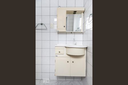 Apartamento para alugar com 157m², 3 quartos e 2 vagas Apartamento para alugar com 157m², 3 quartos e 2 vagasBanheiro da suíte