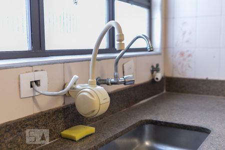Apartamento para alugar com 157m², 3 quartos e 2 vagas Apartamento para alugar com 157m², 3 quartos e 2 vagasCozinha