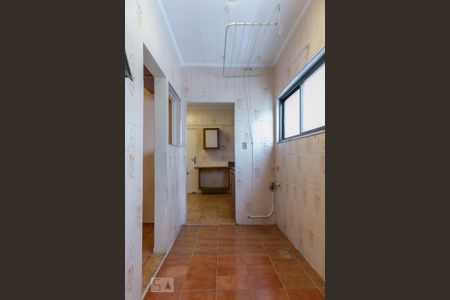 Área de serviço de apartamento para alugar com 3 quartos, 157m² em Boqueirão, Santos