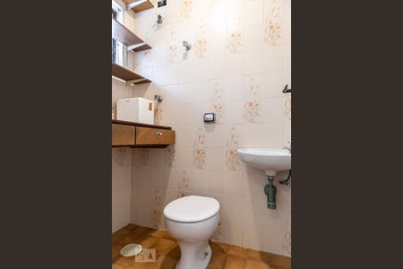 Apartamento para alugar com 157m², 3 quartos e 2 vagas Apartamento para alugar com 157m², 3 quartos e 2 vagasBanheiro