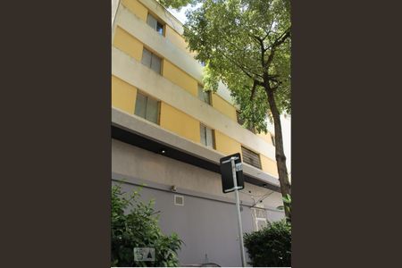 Fachada de apartamento para alugar com 2 quartos, 80m² em Moema, São Paulo