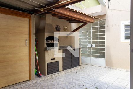 Casa à venda com 125m², 2 quartos e 2 vagas Casa à venda com 125m², 2 quartos e 2 vagasQuintal