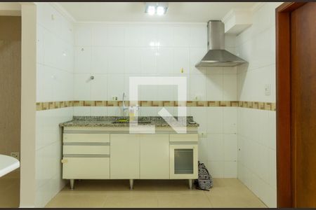 Casa à venda com 125m², 2 quartos e 2 vagas Casa à venda com 125m², 2 quartos e 2 vagasCozinha