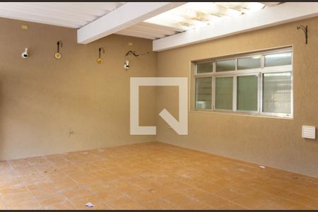 Casa à venda com 125m², 2 quartos e 2 vagas Casa à venda com 125m², 2 quartos e 2 vagasGaragem