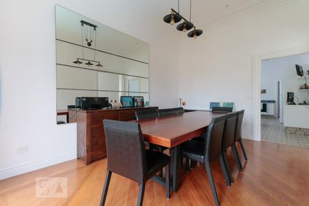 Casa à venda com 421m², 4 quartos e 3 vagasSala de jantar