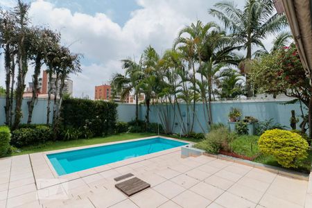 Casa à venda com 421m², 4 quartos e 3 vagasPiscina