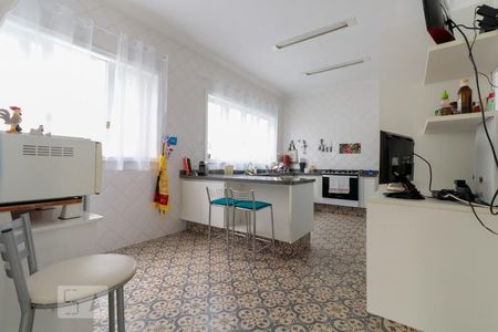 Casa à venda com 421m², 4 quartos e 3 vagasCozinha