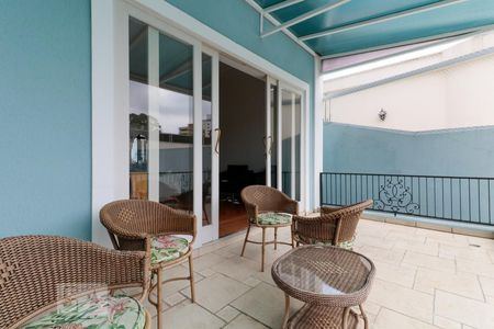 Casa à venda com 421m², 4 quartos e 3 vagasVaranda