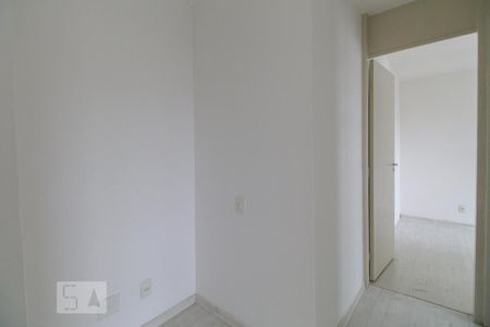 Corredor de apartamento para alugar com 2 quartos, 51m² em Vila Ema, São Paulo