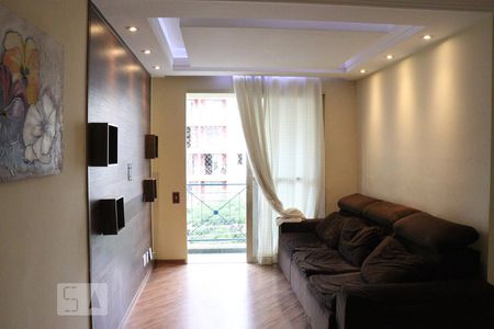 Sala de apartamento para alugar com 3 quartos, 63m² em Jardim São Savério, São Paulo