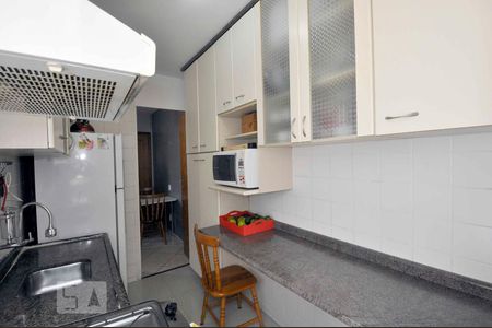 Cozinha de apartamento à venda com 2 quartos, 50m² em Jaguaré, São Paulo