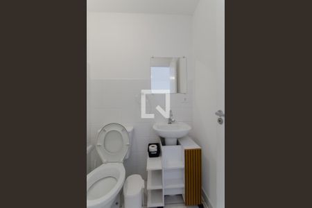 Banheiro Social de kitnet/studio à venda com 1 quarto, 36m² em Cambuci, São Paulo