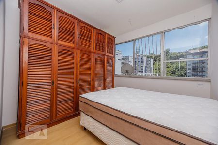 Apartamento à venda com 90m², 3 quartos e 1 vagaQuarto 1