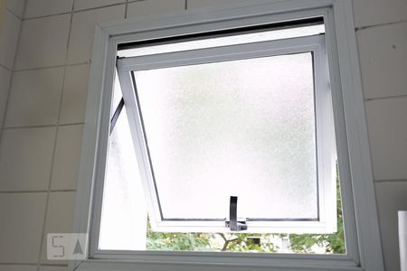 Apartamento à venda com 55m², 2 quartos e 1 vagaDetalhe banheiro