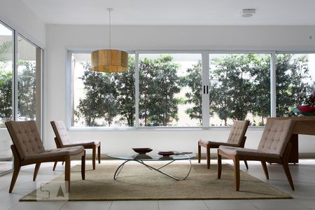 Apartamento à venda com 55m², 2 quartos e 1 vagaLounge