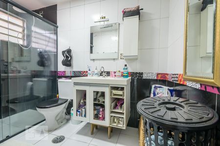 Apartamento à venda com 115m², 3 quartos e 1 vaga Apartamento à venda com 115m², 3 quartos e 1 vagaBanheiro Suíte