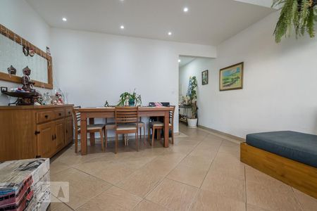 Apartamento à venda com 115m², 3 quartos e 1 vaga Apartamento à venda com 115m², 3 quartos e 1 vagaSala