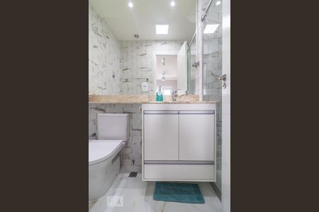 Apartamento à venda com 60m², 2 quartos e 1 vagaBanheiro da Suíte