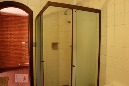 Casa à venda com 450m², 4 quartos e 7 vagasBanheiro 2