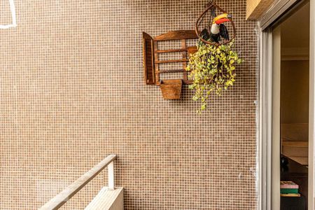 Apartamento à venda com 82m², 2 quartos e 1 vaga Apartamento à venda com 82m², 2 quartos e 1 vagasacada