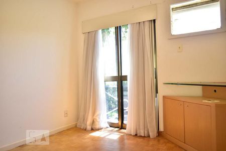 Quarto de apartamento à venda com 3 quartos, 135m² em Barra da Tijuca, Rio de Janeiro