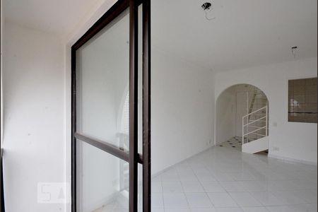 Apartamento para alugar com 108m², 3 quartos e 2 vagasVaranda