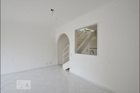 Apartamento para alugar com 108m², 3 quartos e 2 vagasSala