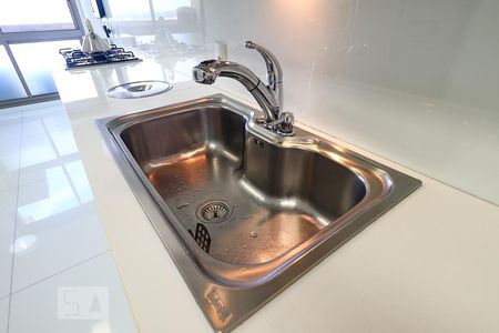 Apartamento para alugar com 206m², 4 quartos e 3 vagas Apartamento para alugar com 206m², 4 quartos e 3 vagasCozinha