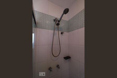 Apartamento para alugar com 206m², 4 quartos e 3 vagas Apartamento para alugar com 206m², 4 quartos e 3 vagasBanheiro 1