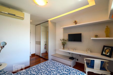 Apartamento para alugar com 206m², 4 quartos e 3 vagas Apartamento para alugar com 206m², 4 quartos e 3 vagasSuíte 2