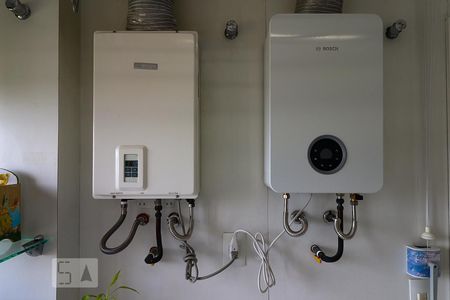 Apartamento para alugar com 206m², 4 quartos e 3 vagas Apartamento para alugar com 206m², 4 quartos e 3 vagasAquecedores