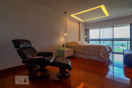 Apartamento para alugar com 206m², 4 quartos e 3 vagas Apartamento para alugar com 206m², 4 quartos e 3 vagasSuíte 3