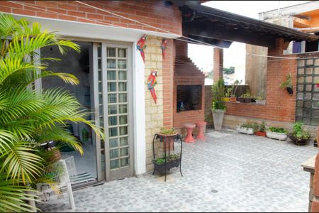 Casa à venda com 275m², 5 quartos e 3 vagasQuintal