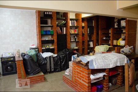 Casa à venda com 275m², 5 quartos e 3 vagasSalao de Festa