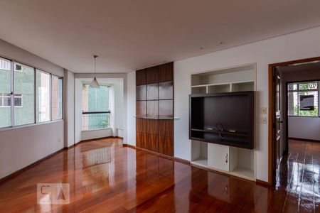 Sala  de apartamento para alugar com 3 quartos, 110m² em Centro, Belo Horizonte