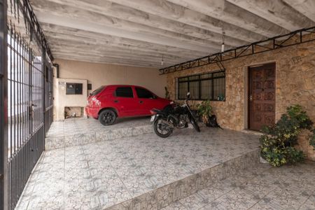 Casa à venda com 185m², 3 quartos e 3 vagas Casa à venda com 185m², 3 quartos e 3 vagasGaragem