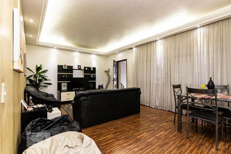 Sala de casa à venda com 3 quartos, 185m² em Jardim Piratininga, São Paulo