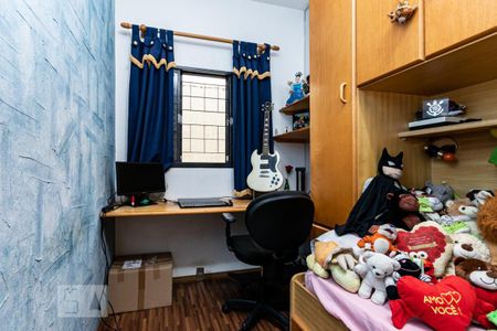 Casa à venda com 185m², 3 quartos e 3 vagas Casa à venda com 185m², 3 quartos e 3 vagasQuarto 3