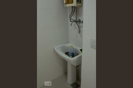 Apartamento à venda com 88m², 2 quartos e 1 vagaÁrea de Serviço