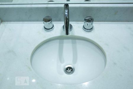 Apartamento à venda com 88m², 2 quartos e 1 vagaBanheiro