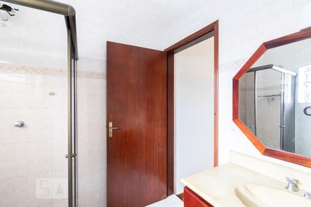 Casa à venda com 120m², 2 quartos e 1 vagaBanheiro
