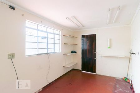 Casa à venda com 120m², 2 quartos e 1 vagaÁrea de Serviço