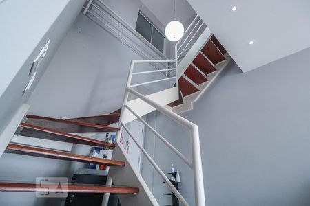 Escada para o Segundo Andar de apartamento à venda com 3 quartos, 169m² em Anil, Rio de Janeiro