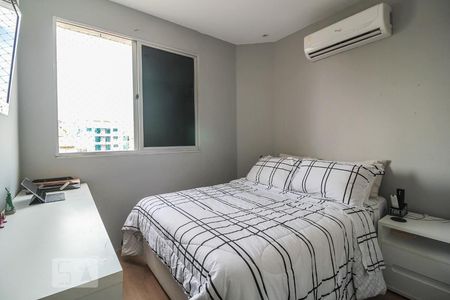 Apartamento à venda com 169m², 3 quartos e 2 vagasQuarto 2 - Suíte