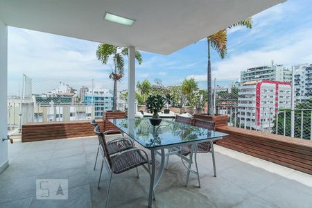 Apartamento à venda com 169m², 3 quartos e 2 vagasÁrea Externa