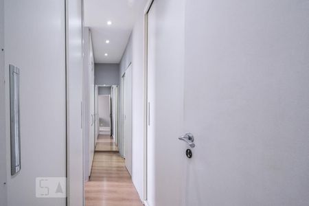 Apartamento à venda com 169m², 3 quartos e 2 vagasCloset do quarto 2