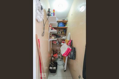 Apartamento à venda com 169m², 3 quartos e 2 vagasBanheiro de Serviço / Dispensa