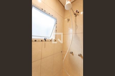 Casa à venda com 190m², 3 quartos e 2 vagas Casa à venda com 190m², 3 quartos e 2 vagasBanheiro Social