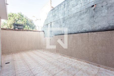 Casa à venda com 190m², 3 quartos e 2 vagas Casa à venda com 190m², 3 quartos e 2 vagasÁrea Externa